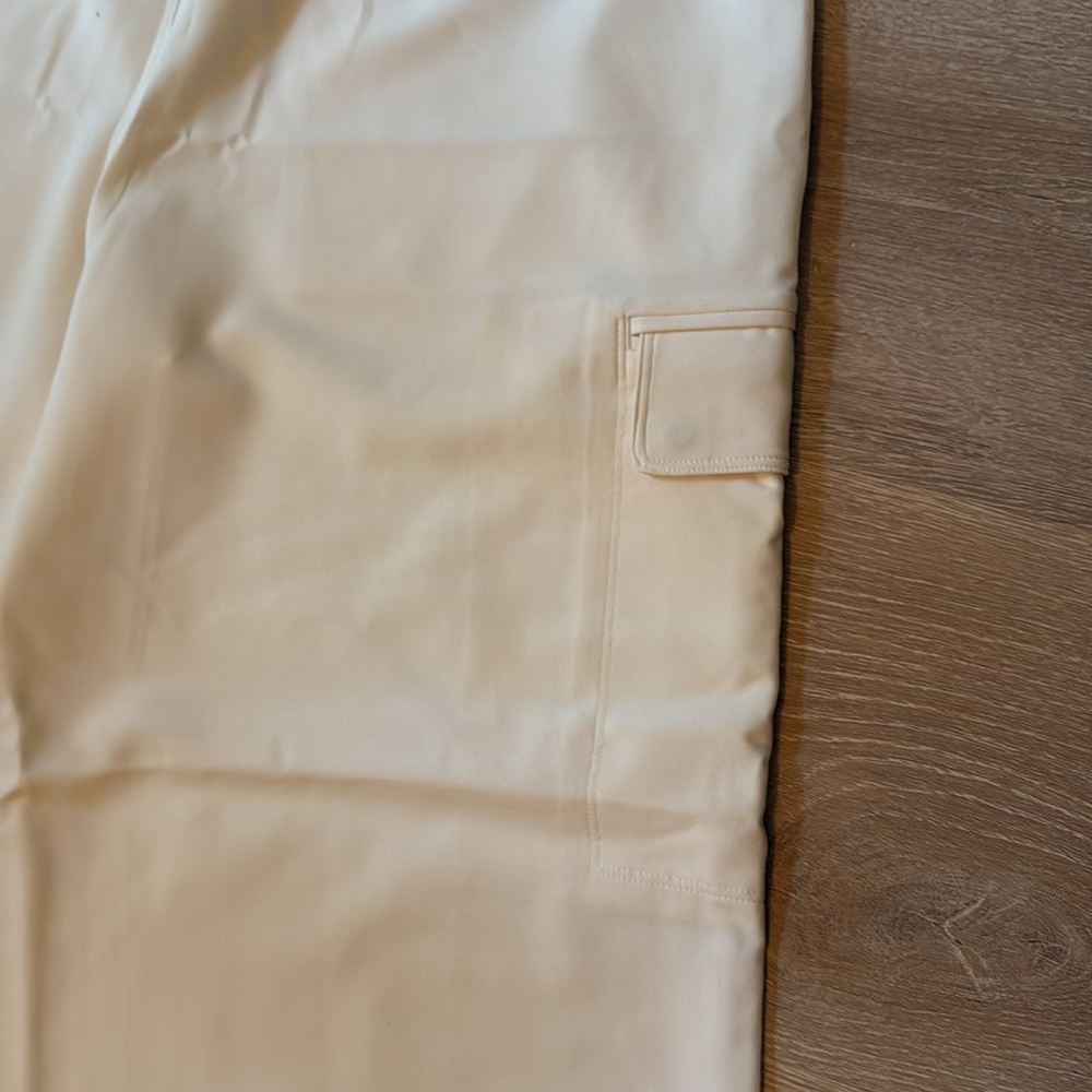 Athleta Magnolia White Promenade Cargo Pants - Picture 5 of 8